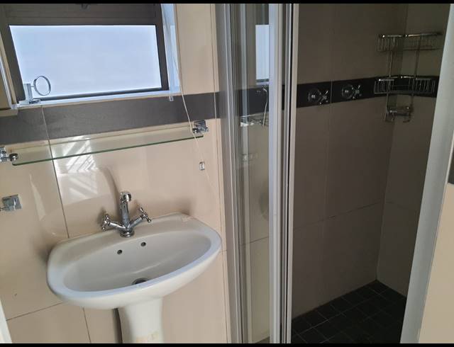 2 BEDROOM APARTMENT RENTED IN GLEN ANIL